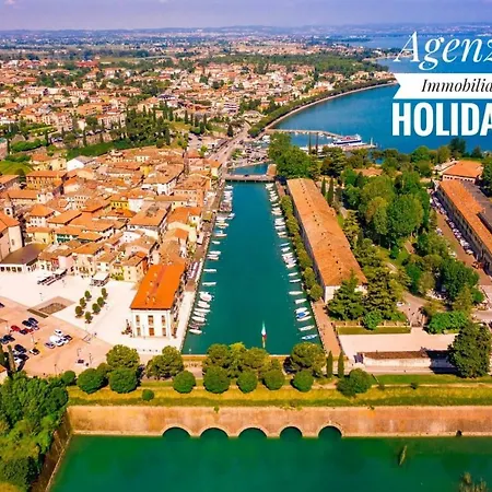 Strale Family Peschiera del Garda